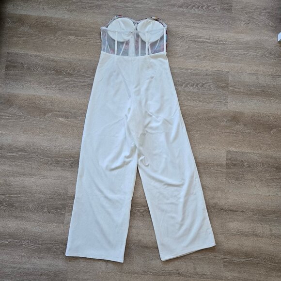 Remarkable Energy White Floral Embroidered Strapless Jumpsuit M New With Tags - Picture 14 of 17